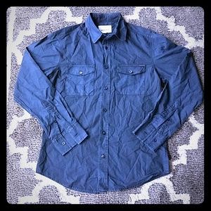 Men's long sleeve button up shirt